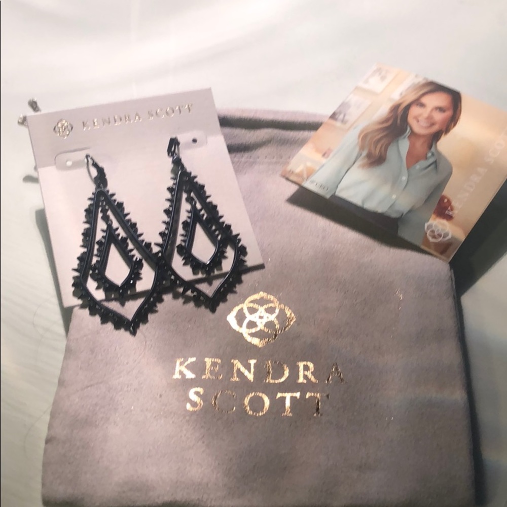 Kendra Scott Navy Earrings